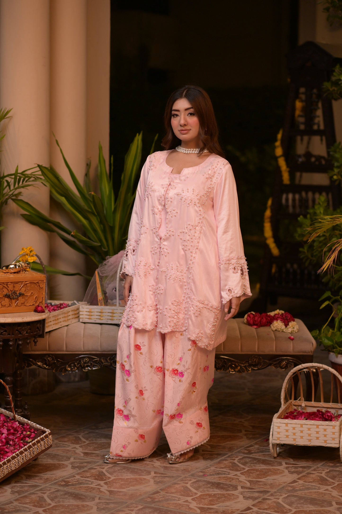 Seraya — Embroidered Kurta Set