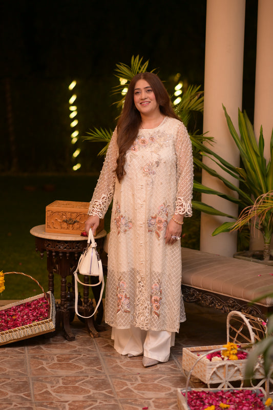 Nooré Luxe Embellished Kurta Set